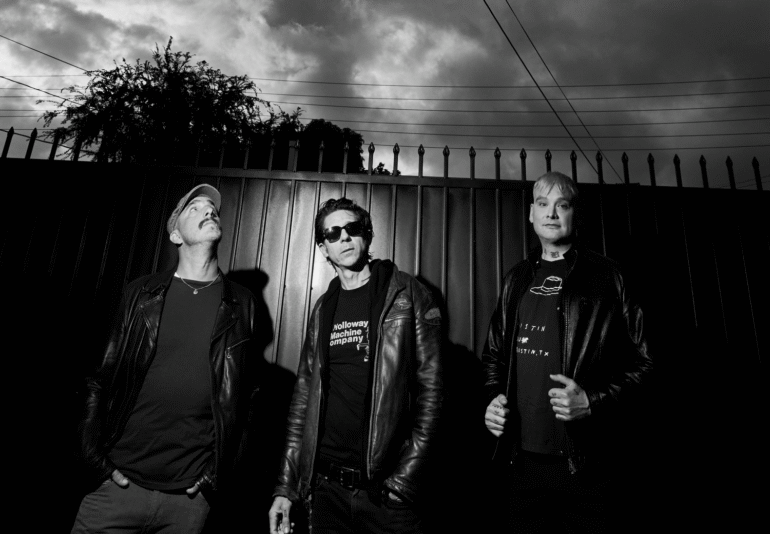 alkalinetrio
